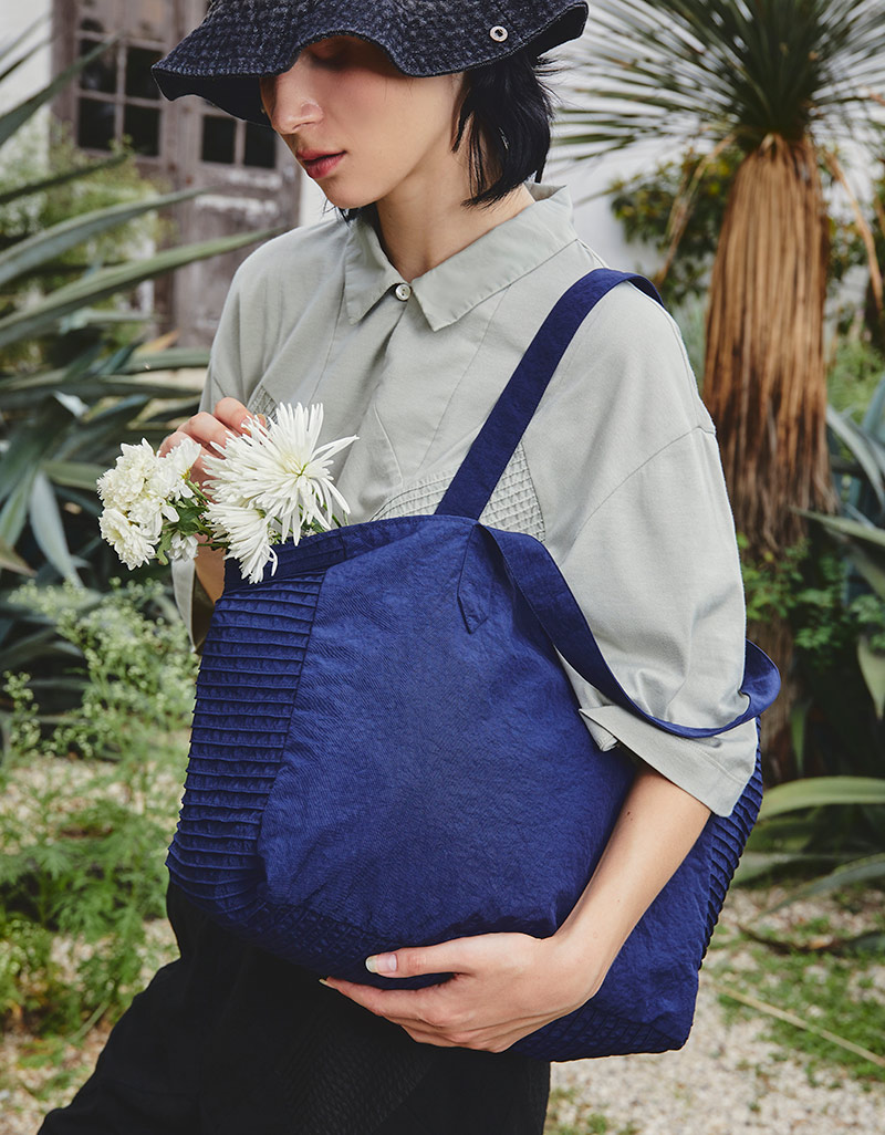 AW25  Tuck Side Tote BA-9251010
