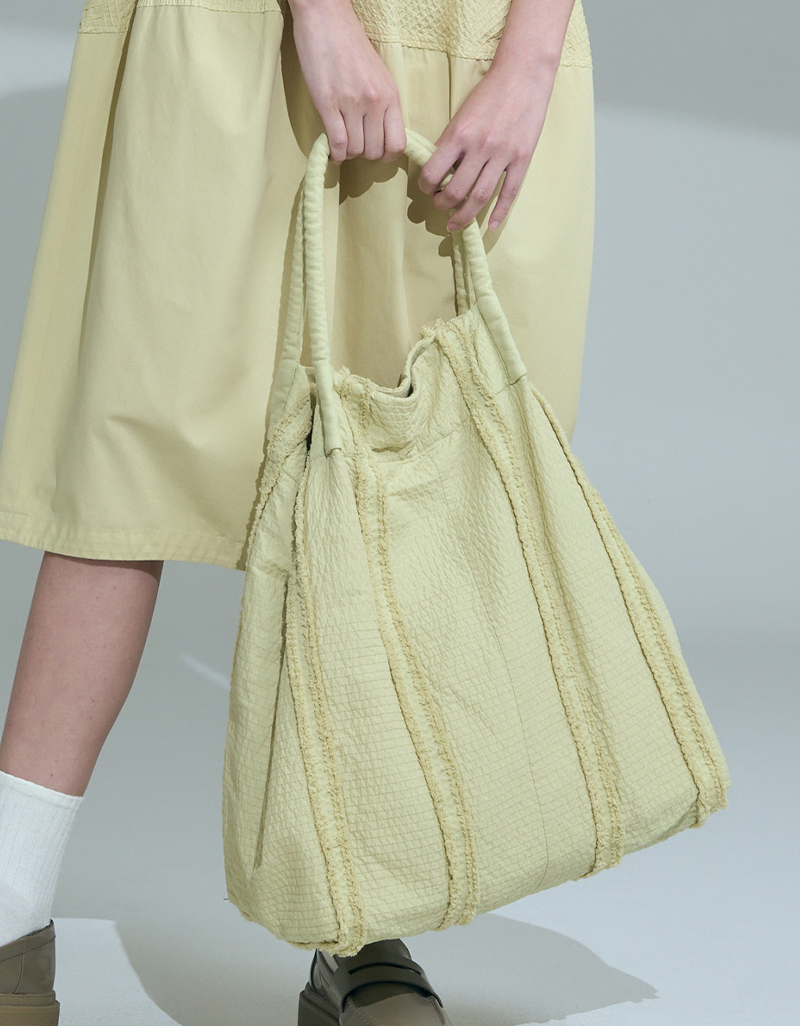 SS26 BAG LAWN BA-9260105