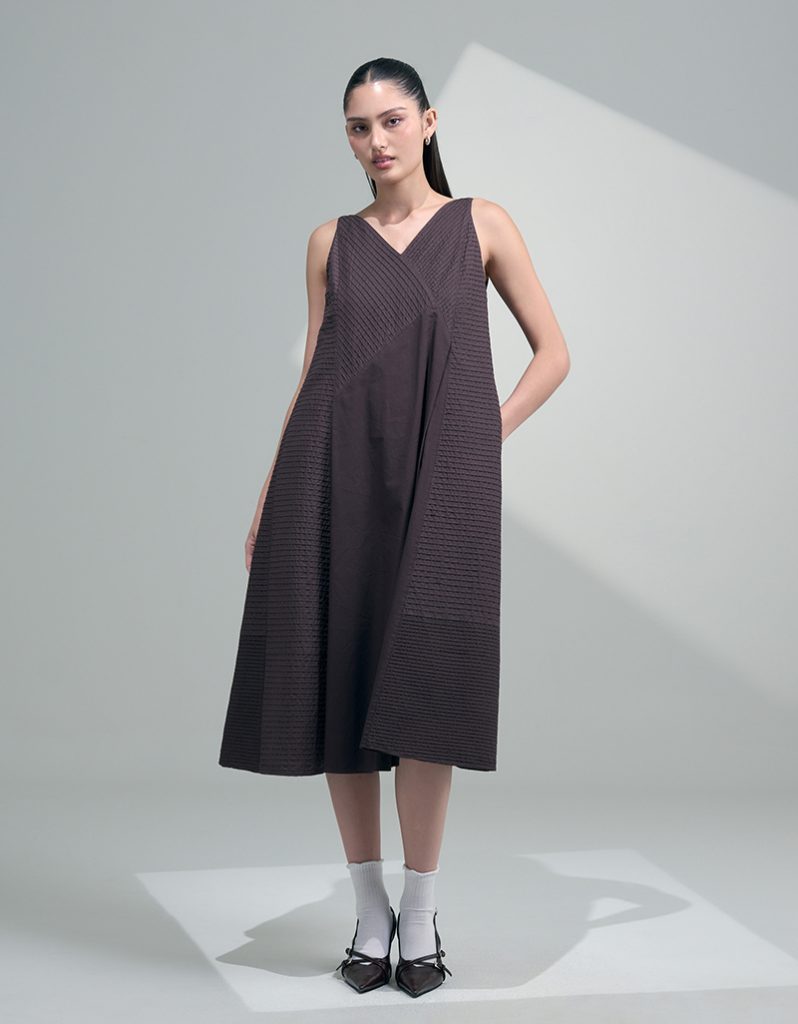 SS26 Light Frame Panel Dress DS-9260401
