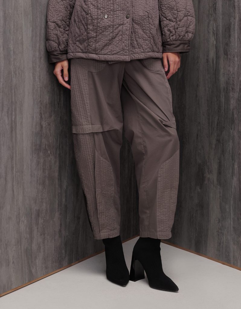 AW26 Pintuck Cargo Curve Pants PN-9261005