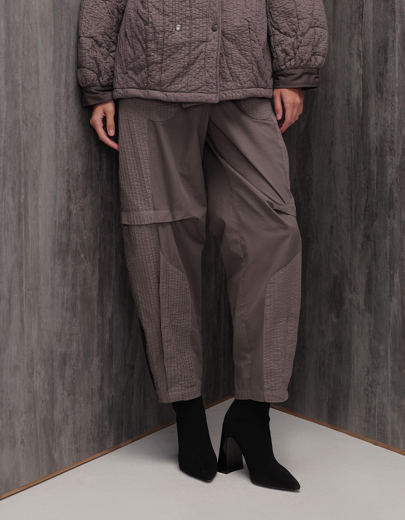 AW26 Pintuck Cargo Curve Pants PN-9261005